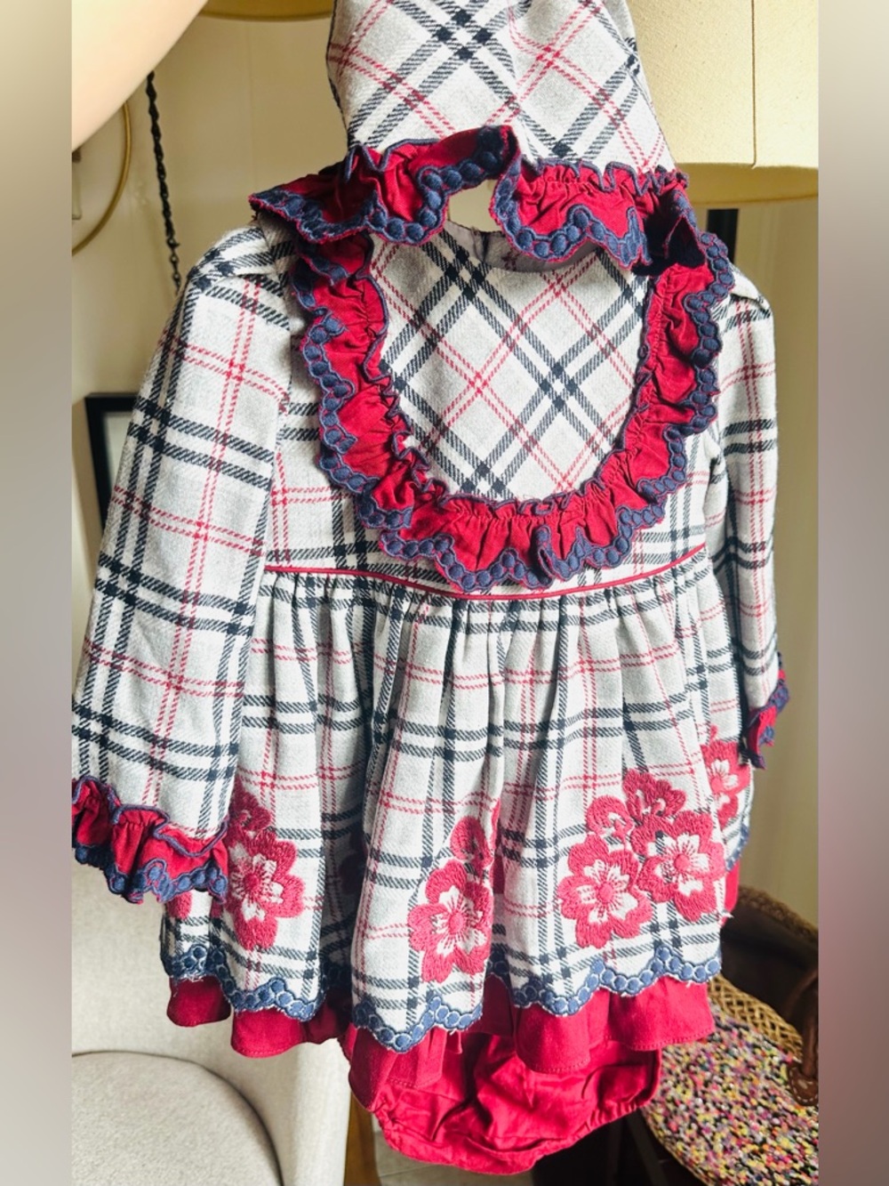 New with tag Girls' Red & White Plaid Ruffle Floral Formal Dress